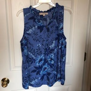 Sleeveless blouse